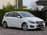 Mercedes-Benz B 180 *Aut. / Totwinkelassis. / Rentnerfzg.* - : Kleinbus, Rent
