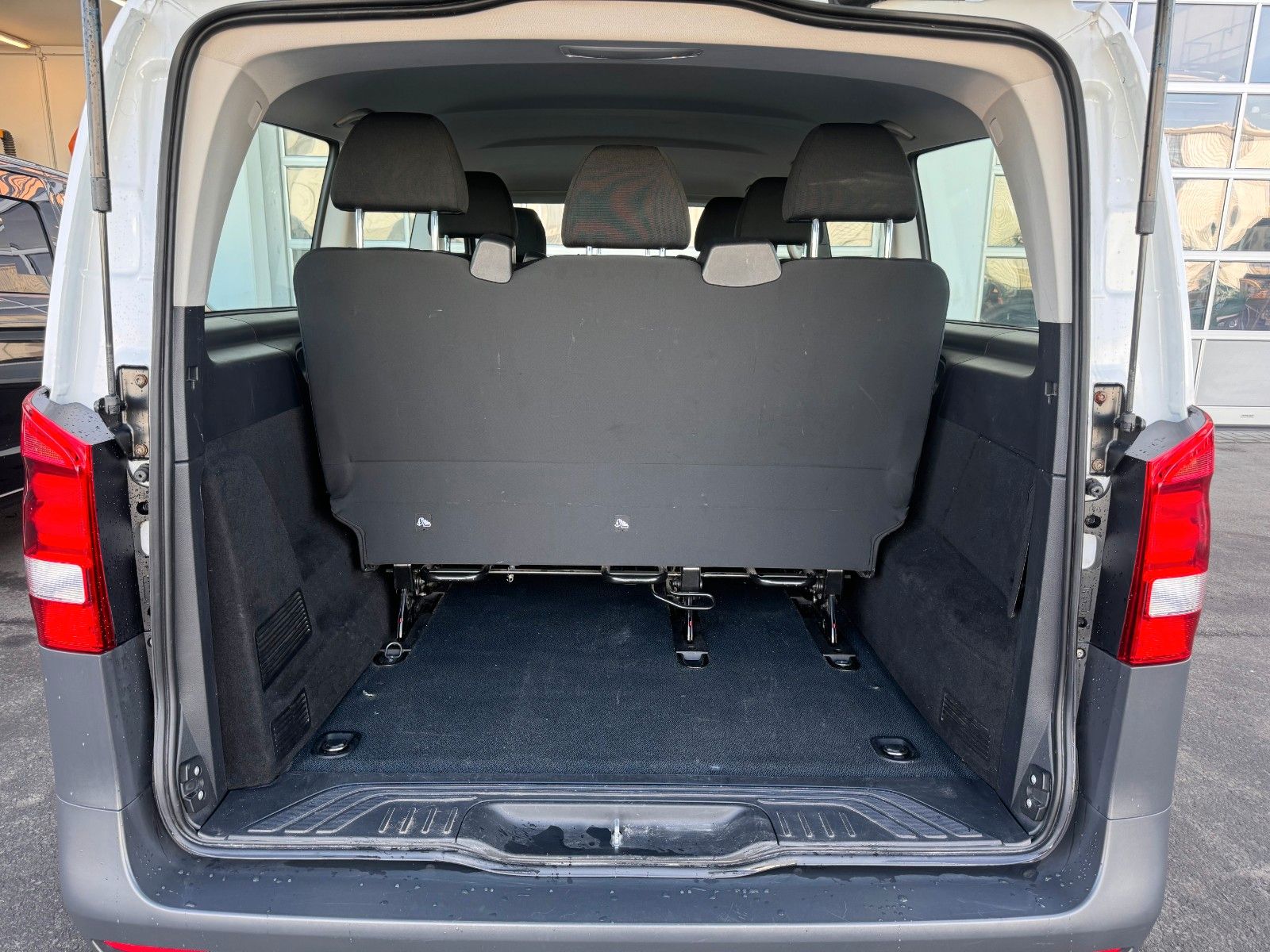 Fahrzeugabbildung Mercedes-Benz Vito 114 CDI Tourer 9G Klima Kamera Audio40