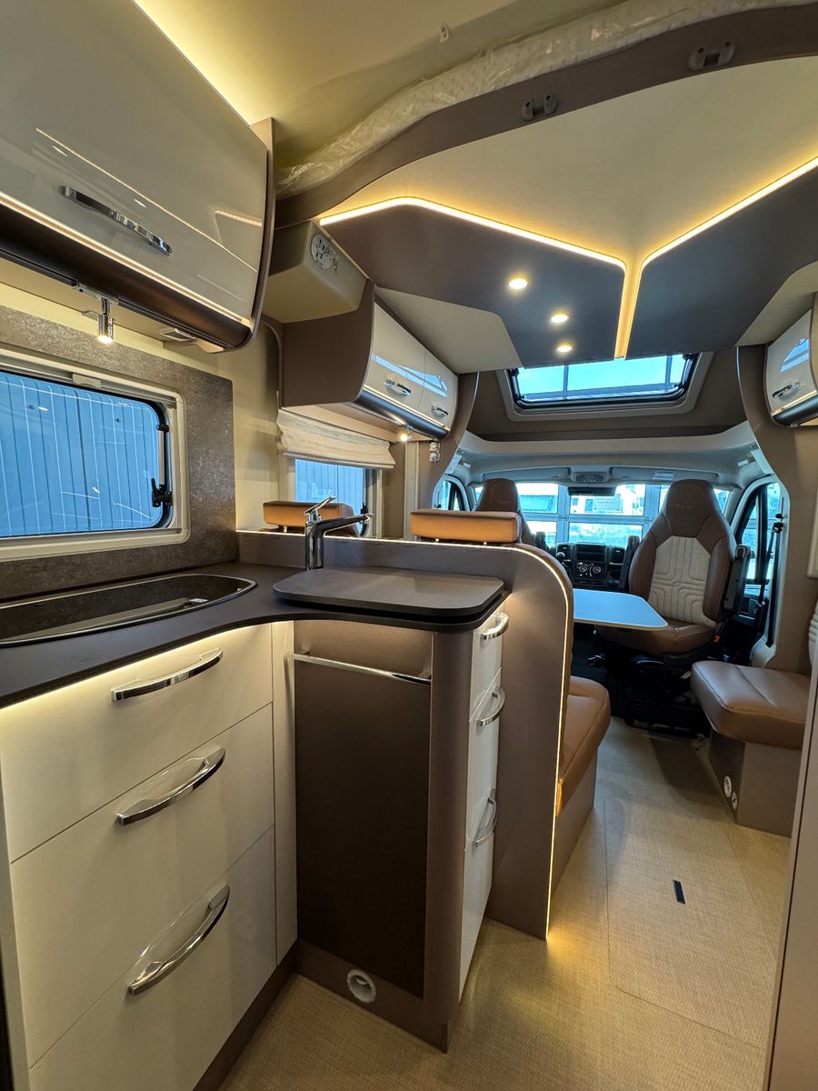 Fahrzeugabbildung Bürstner Lyseo TD 690 HL - 17.359€ SPAREN!