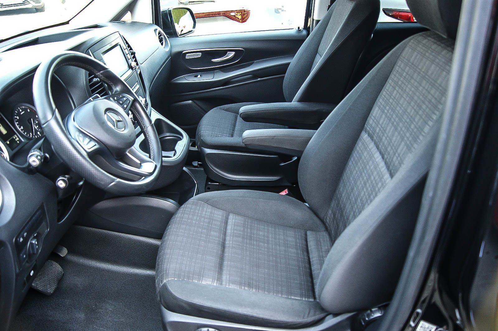 Fahrzeugabbildung Mercedes-Benz Vito Mixto 119 CDI 4x4 lang LED NAVI STANDHZG