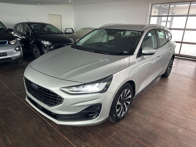 Fahrzeugabbildung Ford Focus Turnier Titanium*Automatik*