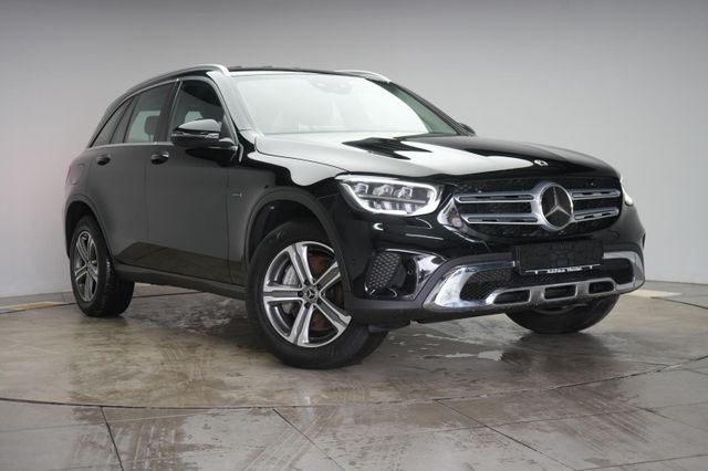 MERCEDES-BENZ GLC 300 de 4Matic Leder/Distronic/Kamera/Virtual