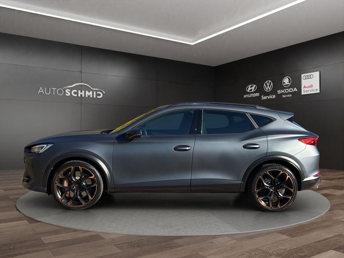 Formentor VZ5 4Drive 2.5 TSI Carbon NAVI LED APP