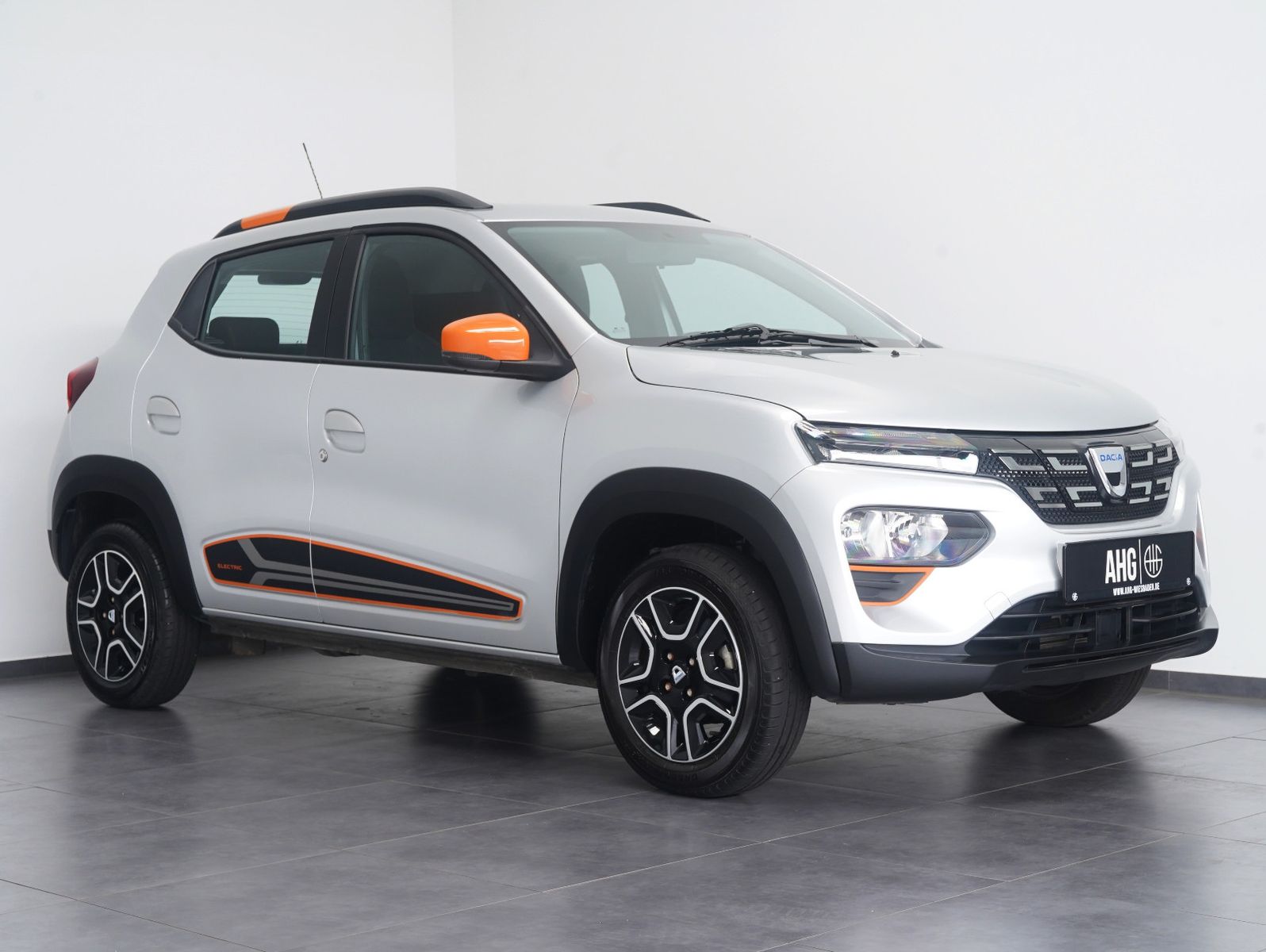 Fahrzeugabbildung Dacia Spring Electric Comfort Plus