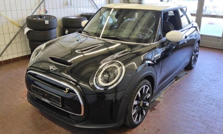 MINI Cooper SE Leder Pano HUD Navi LED KAM H/K 1.Hd
