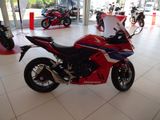Honda CBR500R - HONDA CBR500
