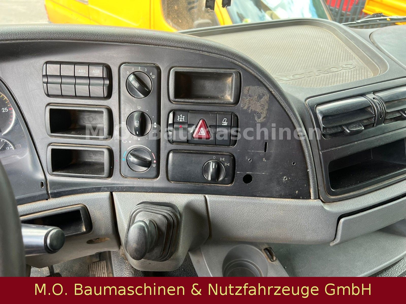 Fahrzeugabbildung Mercedes-Benz Actros 3241 / Euro 5 /