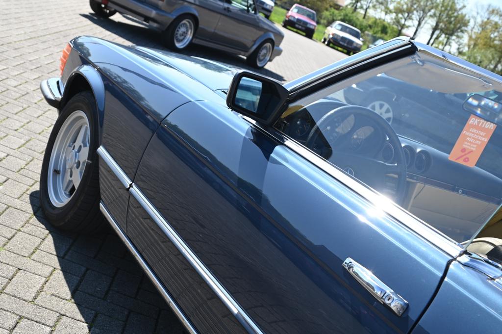 Mercedes-Benz SL 380