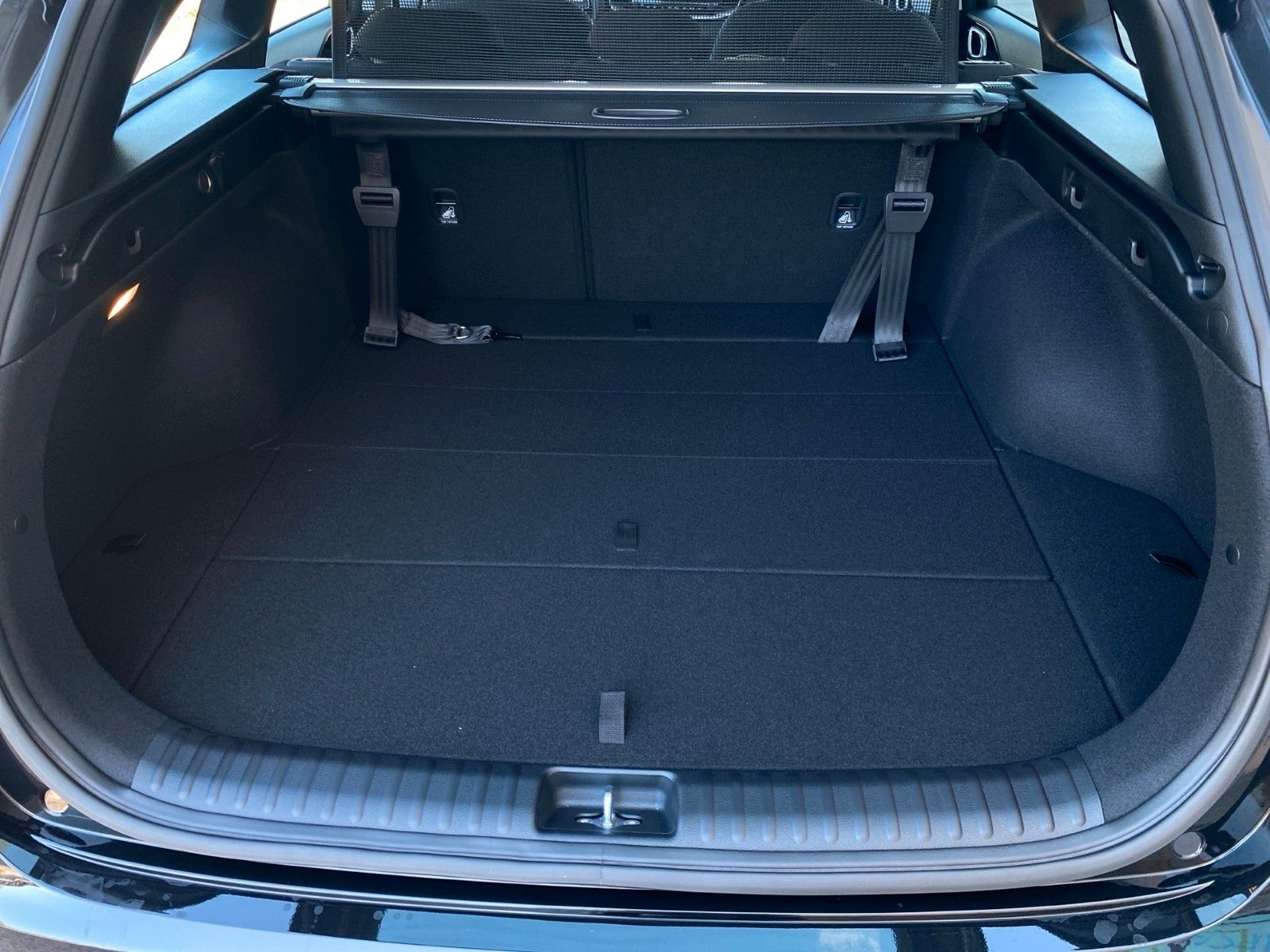 Fahrzeugabbildung Kia Ceed_SW 1.5T 140 DCT7 VIS KOMF+ (NAV)