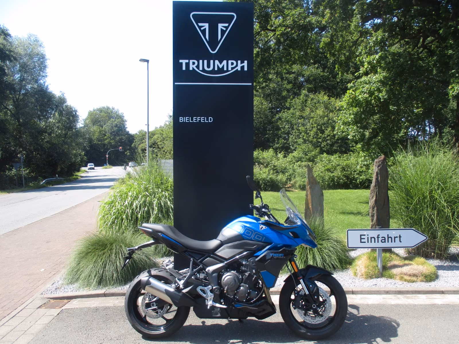 Triumph Tiger Sport 800*MY 26*113 PS