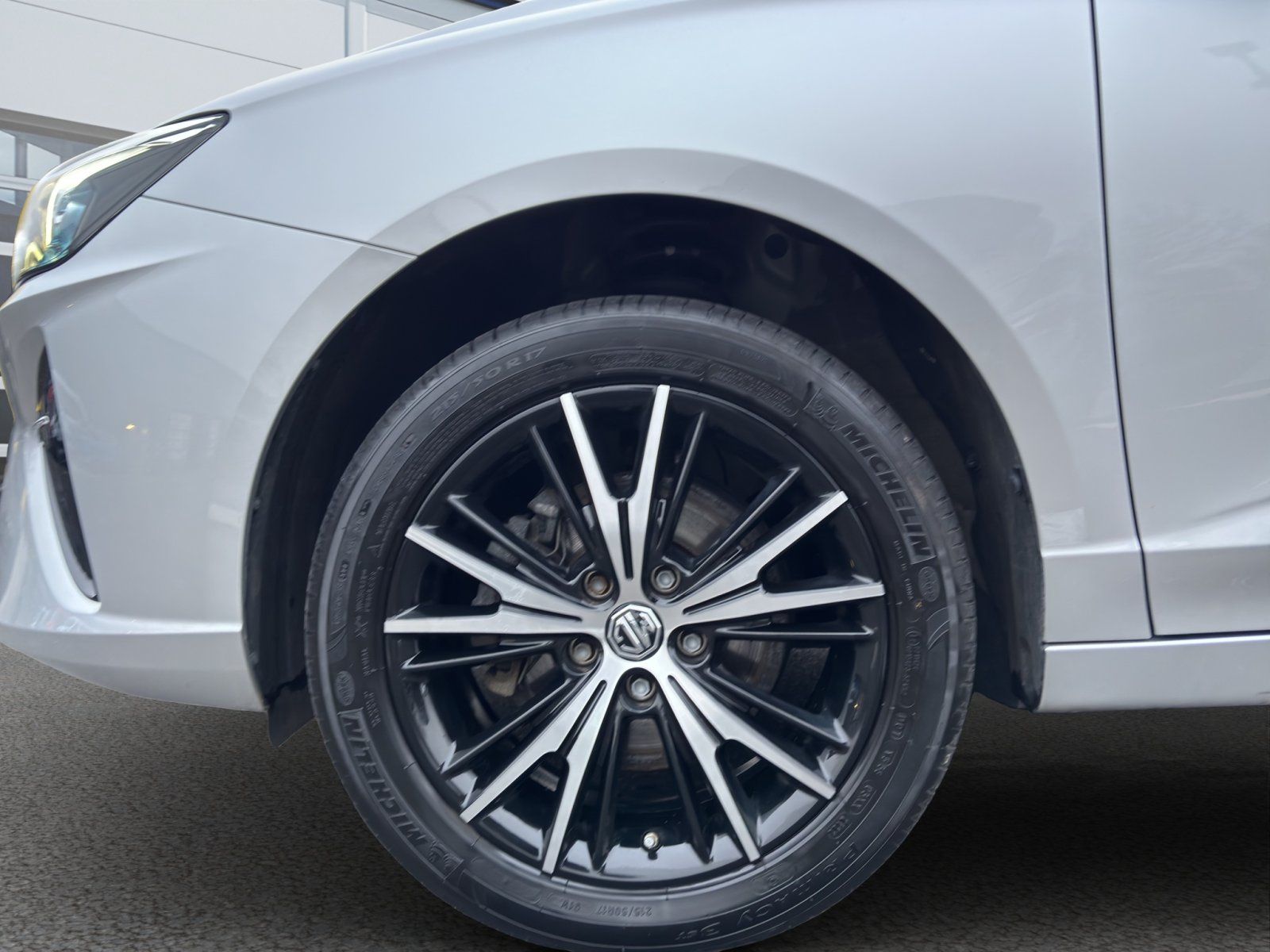 Fahrzeugabbildung MG MG5 Luxury