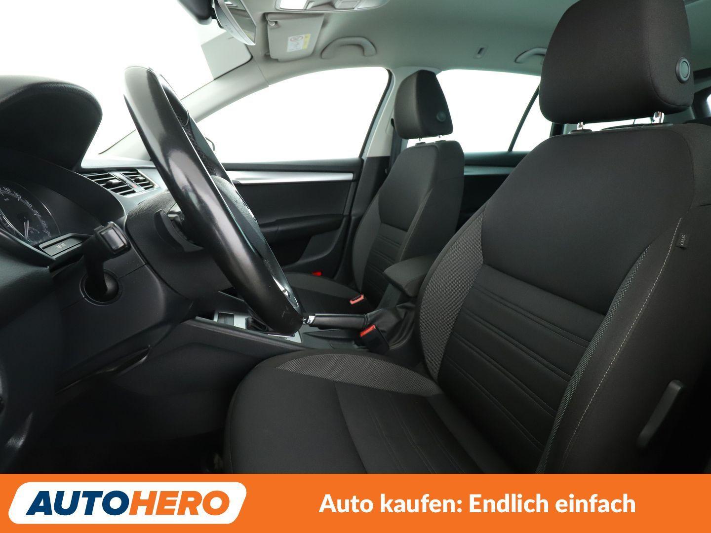 Skoda Octavia 1.5 TSI ACT Tour Aut.*NAVI*TEMPO*SHZ*PDC