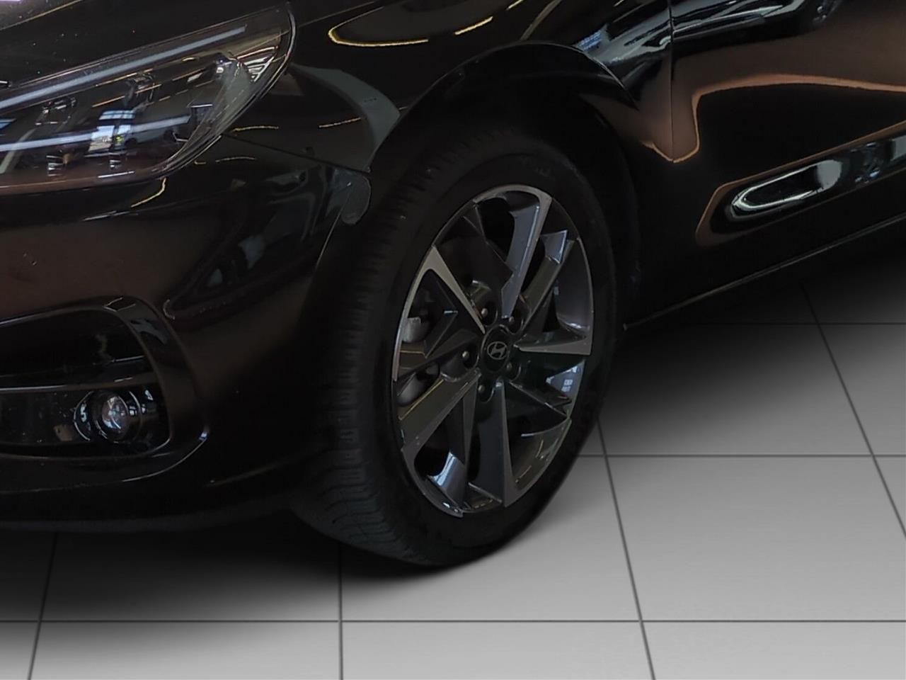 Fahrzeugabbildung Hyundai i30 ADVANTAGE LED*SHZ*LHZ*NAVI*CARPLAY*ZV*