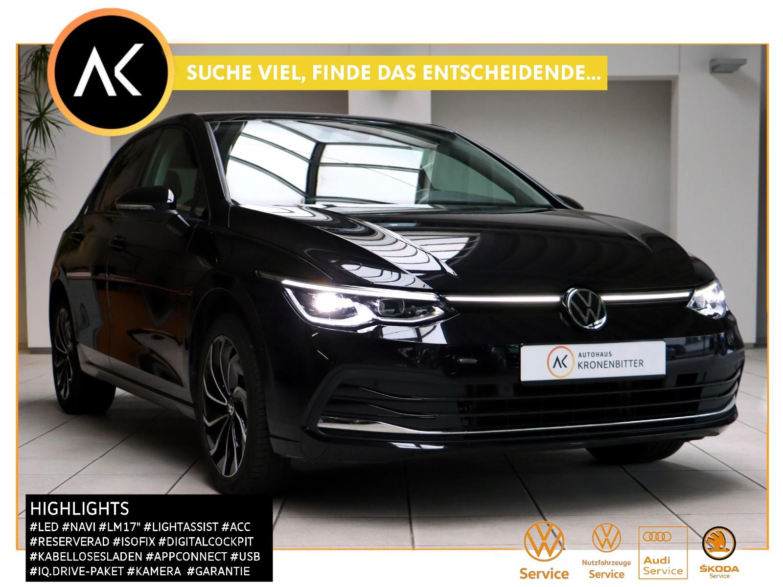 Volkswagen Golf 1.5 eTSI Move DSG 150PS-LED Navi AHK Kamera