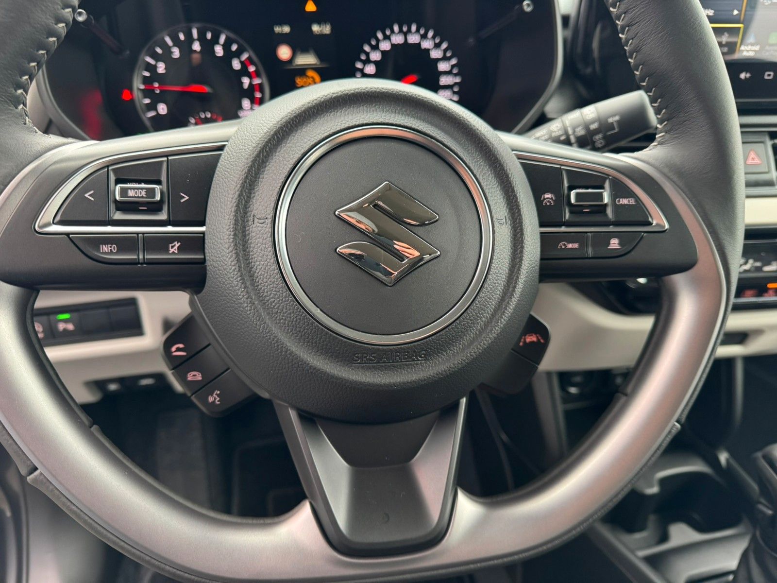 Suzuki Swift - Bild 17