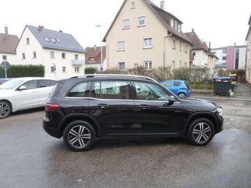 Mercedes GLB 200 - 8