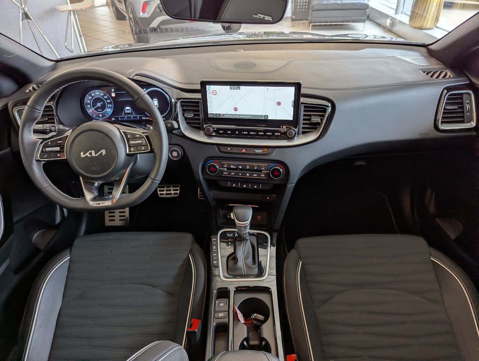 Fahrzeugabbildung Kia cee'd Sportswagon GT Line SW LED JBL Cam 7Jahr