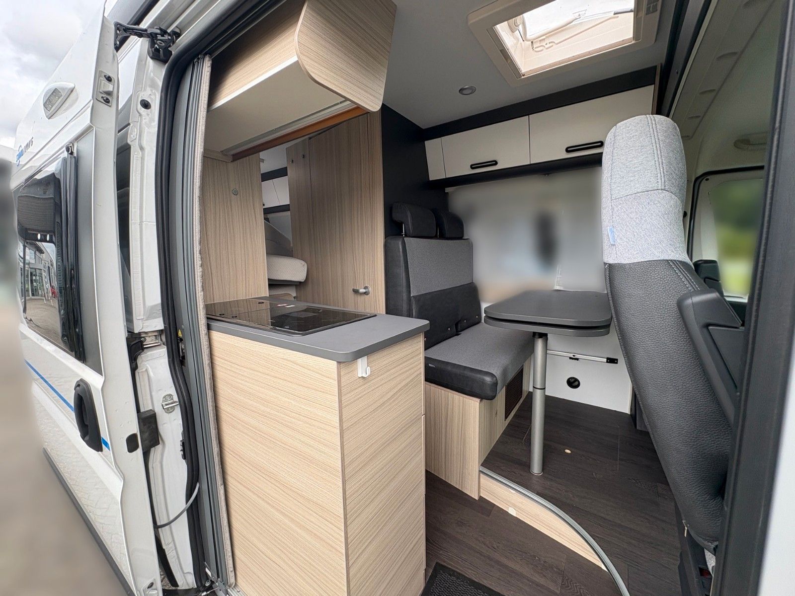 Fahrzeugabbildung Citroën Jumper Grossraumkasten