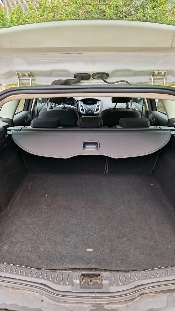 Ford Focus 2012 — photo 6