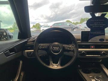 Audi A4 - 11