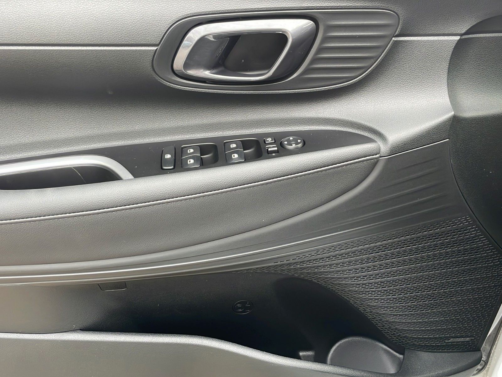 Hyundai i20 - Bild 8