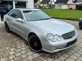 Mercedes-Benz CLK 270 Coupe*AVANTGARDE*TEMP*NAVI*PDC*KLIMAAUTO - Mercedes-Benz CLK 270 Gebrauchtwagen