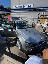 BMW X3 2.0d - - BMW aus 2005: Geländewagen