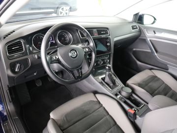 Volkswagen Golf Variant 1.5TSI ACC NAVI ERGO KAMERA AHK