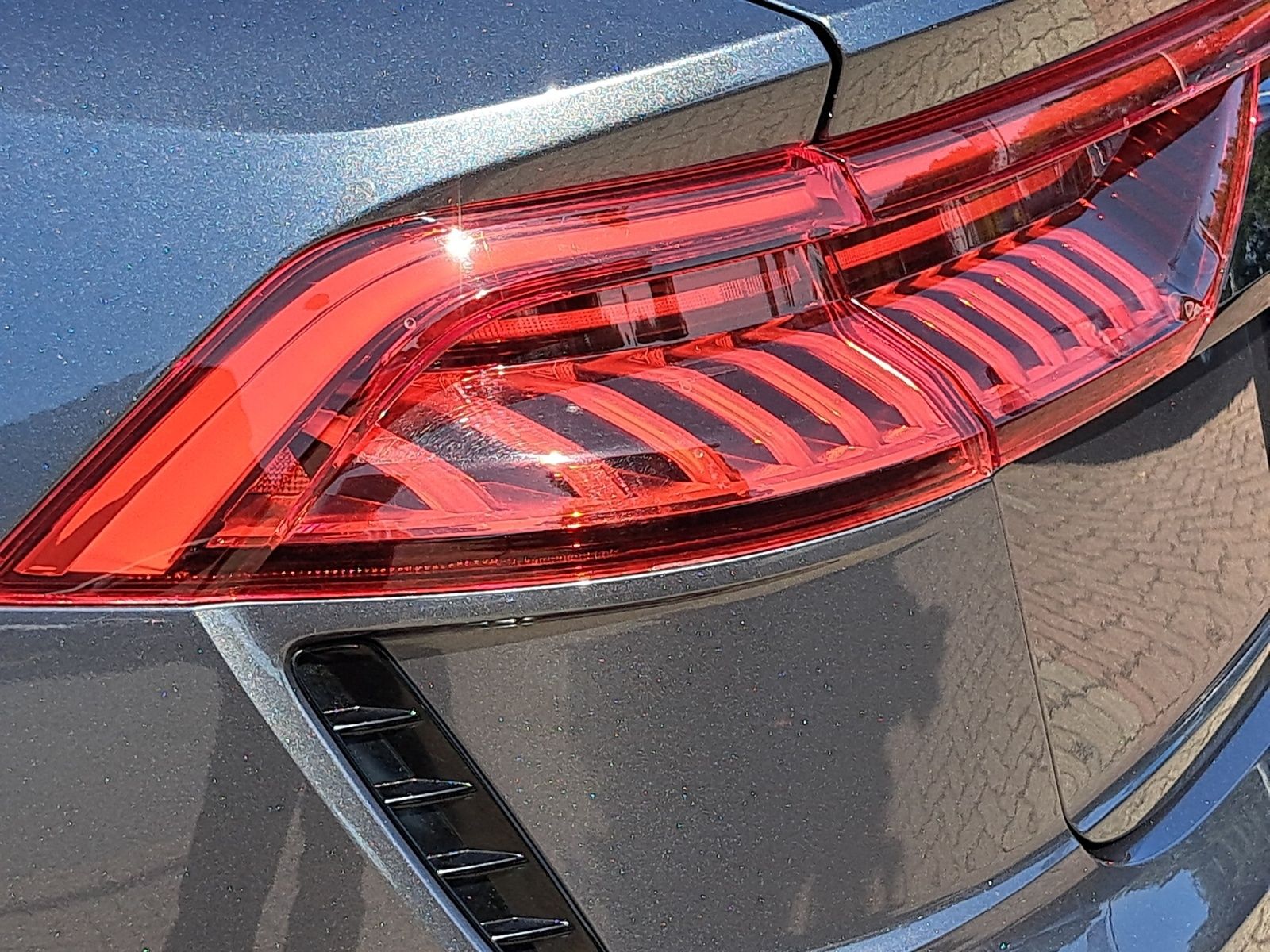 Audi RSQ8 - Bild 29