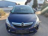 Opel Zafira C Tourer Edition Navi*AHK* Motorschaden** - Opel Zafira: Unfallwagen