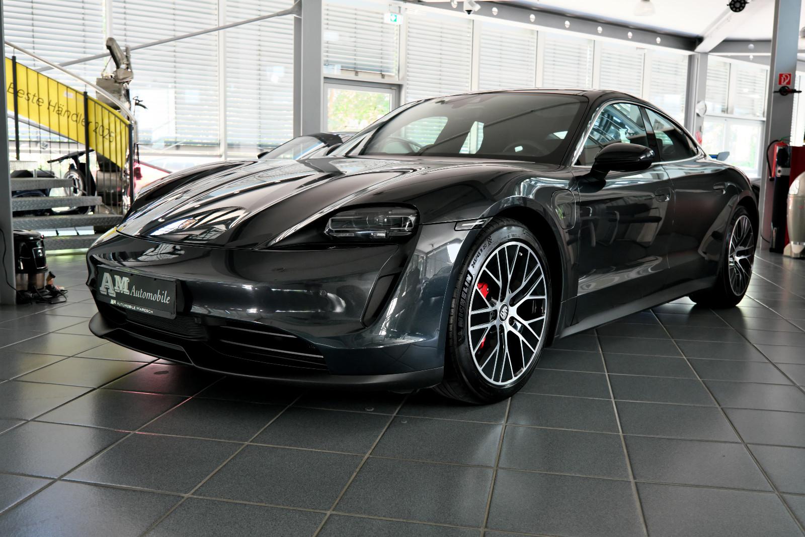 Porsche Taycan 4S SportChrono Panorama Vollleder DE-FZ