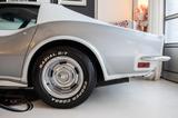 Corvette C3 mit Chrom - Oldtimer
