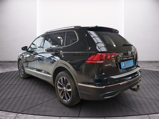Fahrzeugabbildung Volkswagen Tiguan Allspace 2.0 TDI 4M DSG Life LED-MATRIX H