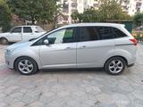 Ford Grand C-Max 2,0TDCi 110kW PowerShift Titaniu... - Ford Grand C-Max von privat