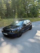 Volkswagen VW Golf 4 1.8T GTI - Volkswagen Golf aus 1998: GTI