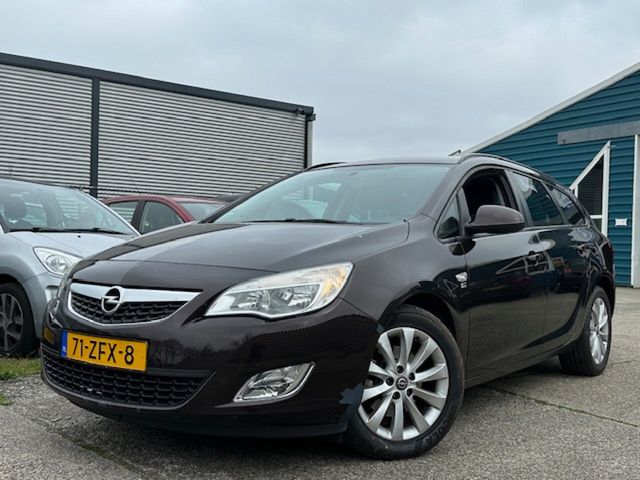 Opel Astra Sports Tourer 1.7 CDTi Cosmo I klima I LMF