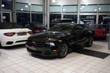Ford Mustang Pony Package 3.7l V6 Schalter - Ford Mustang aus 2013: V6
