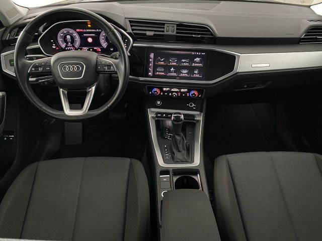 Q3 45 TFSIe S line S tronic AHK+NAVI+ACC