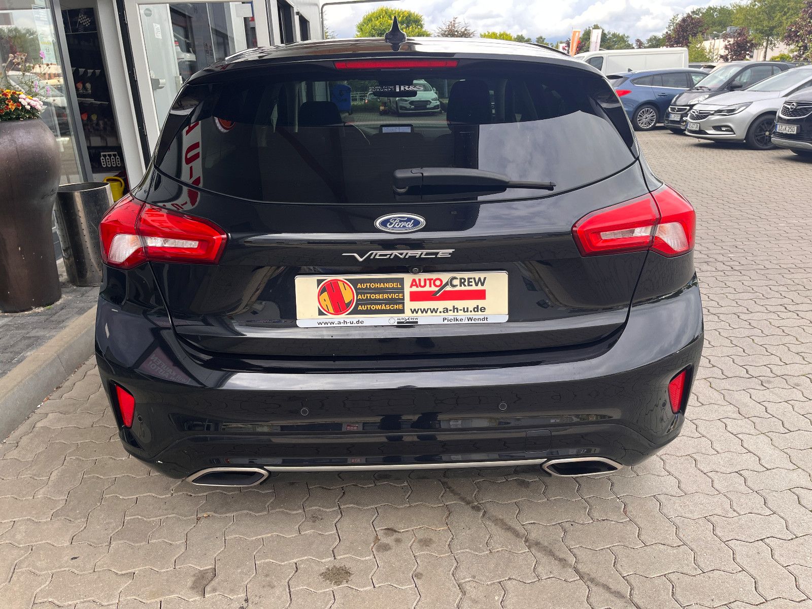 Fahrzeugabbildung Ford Focus Lim. Vignale
