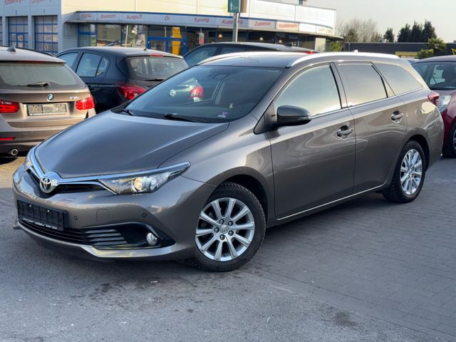 Toyota Auris Touring Sports Edition-S+