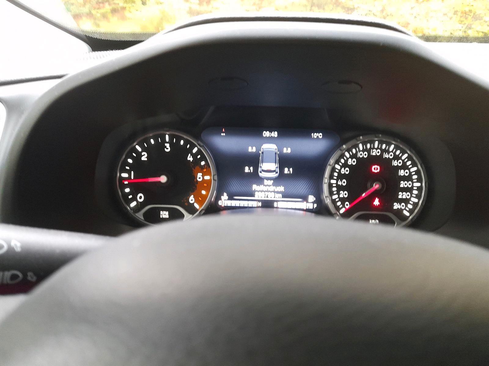 Jeep Renegade 2014 — photo 9