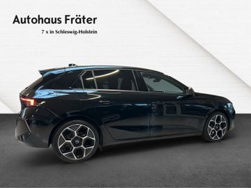 Fotografie 4 des Opel Astra 5T Ultimate Automatik Navi Schiebedach AHK