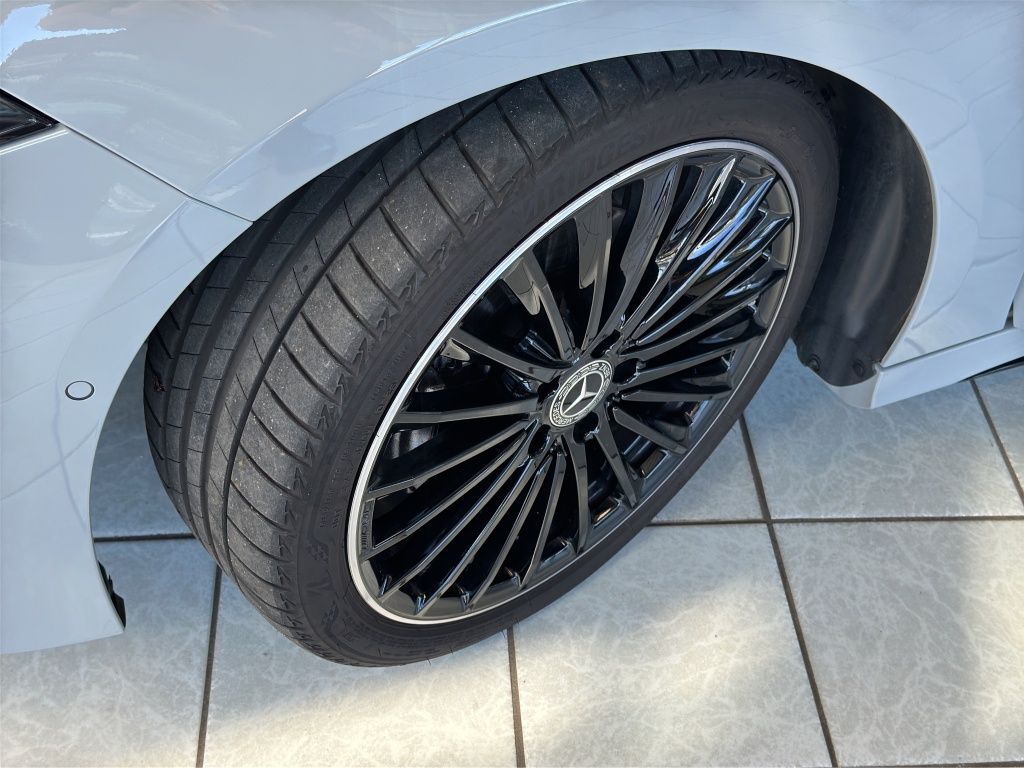 Fahrzeugabbildung Mercedes-Benz A 200 AMG Line*Night Paket*Kamera*KEYLESS-GO