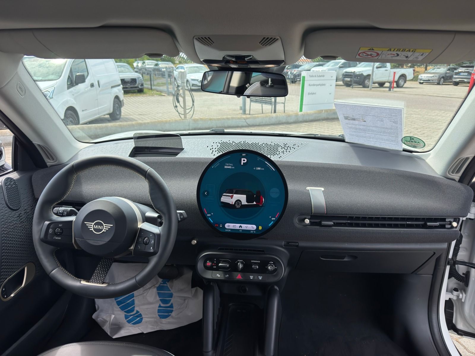 Fahrzeugabbildung MINI Cooper E*RFK*Head-Up*Wärmepumpe