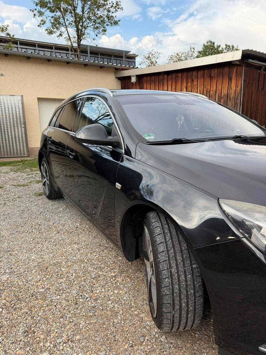 Opel Insignia 2012 — photo 6