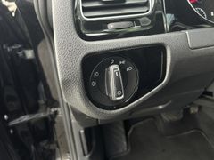 Fahrzeugabbildung Volkswagen Golf VII Variant 1.5TSI Highline ACC DSG ACC SHZ