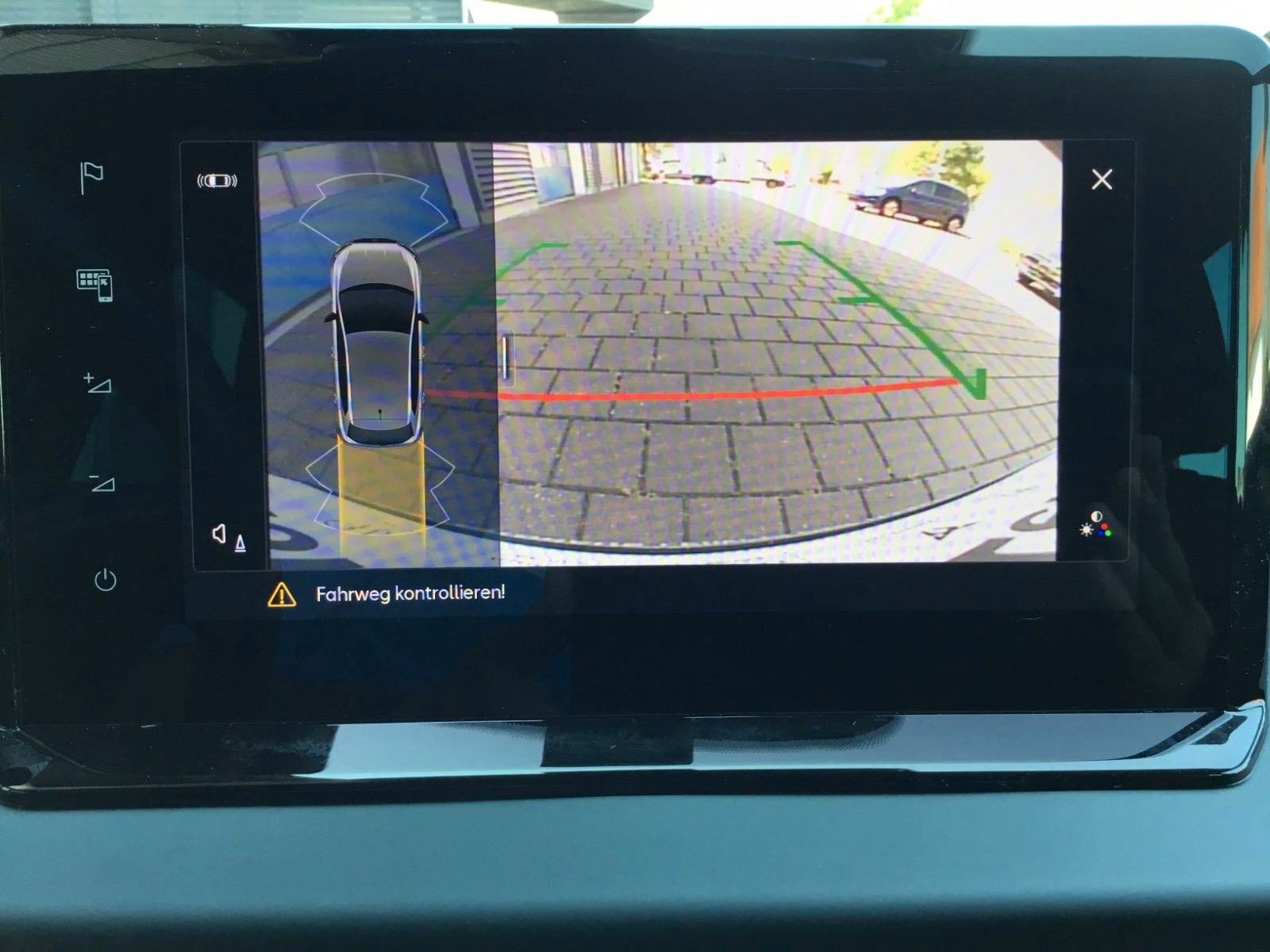 Fahrzeugabbildung SEAT Ibiza 1.0TSI Style DSG+ACC+16"+Navi+LED+FullLink