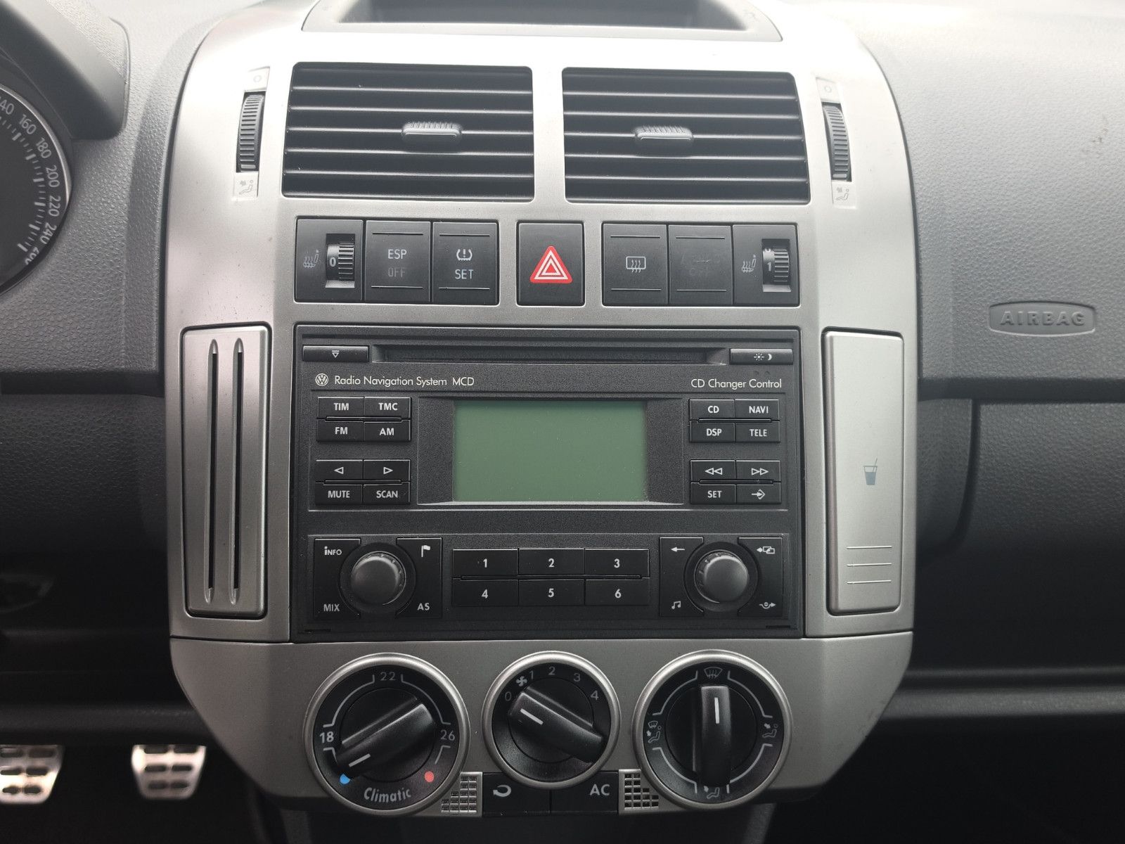 Fahrzeugabbildung Volkswagen Polo IV GTI TÜV SERVICE NEU