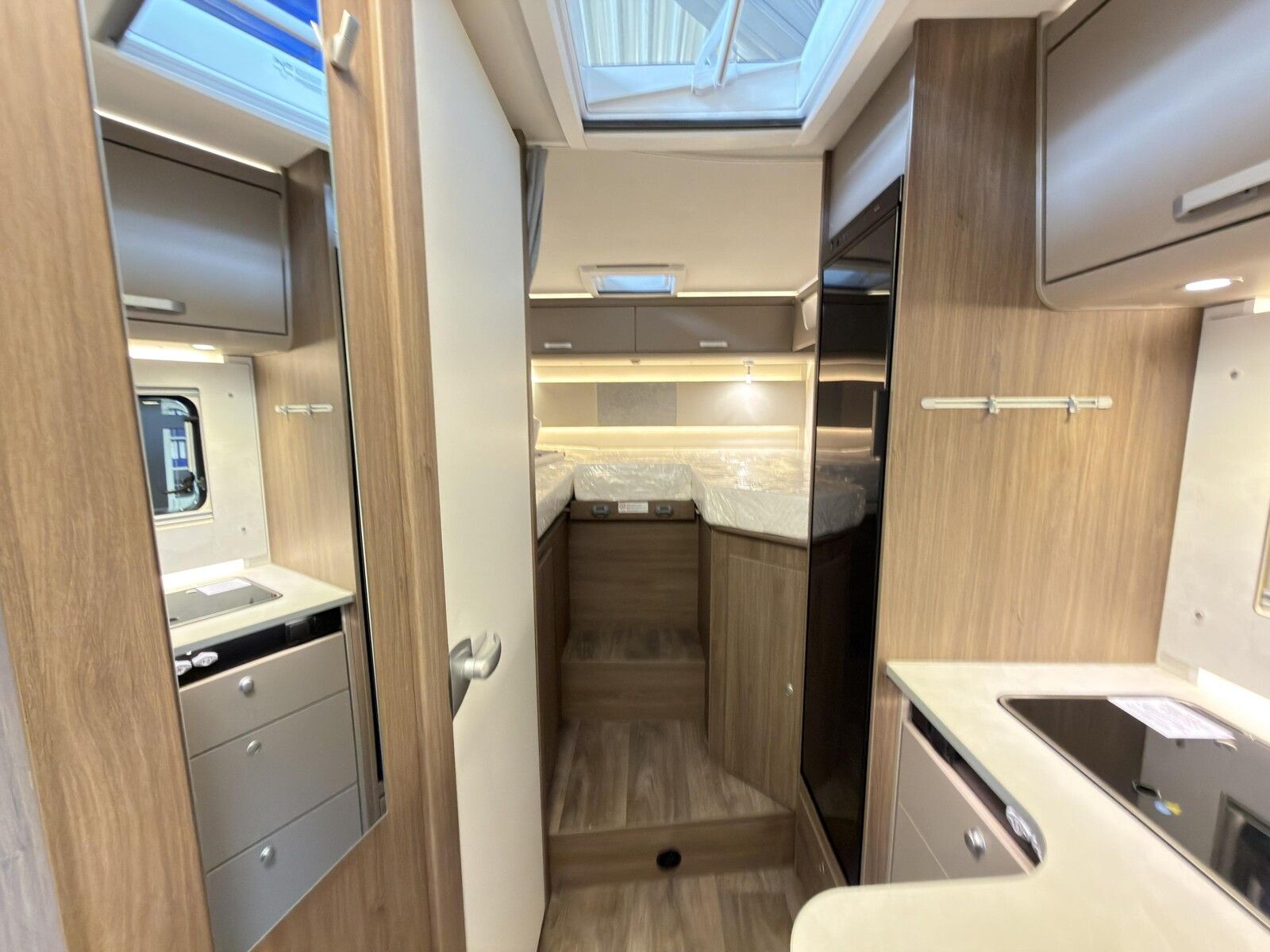 Fahrzeugabbildung Carado T 328 SIE SPAREN ÜBER 6.096