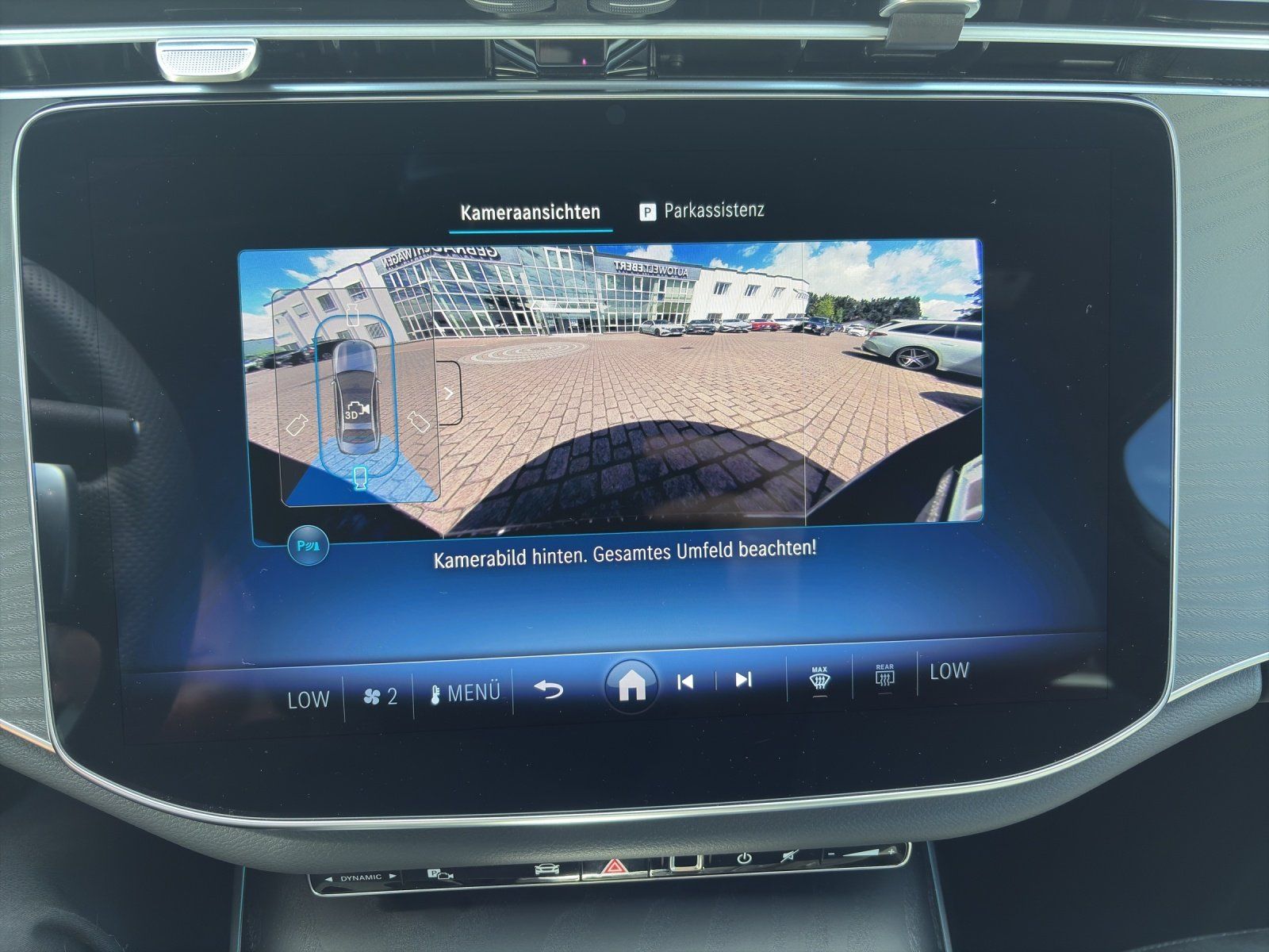 Fahrzeugabbildung Mercedes-Benz E 220 d 4M AMG 360° DISTRO PTS Burme DIGIT Pano